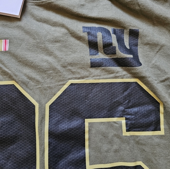 New Nike NY Giants Salute To Service T-Shirt Saquon Barkley #26 Mens Size Medium - Picture 4 of 4